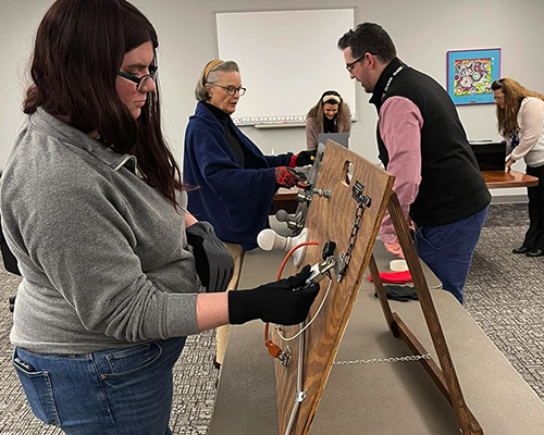 manual dexterity challenges<br />
